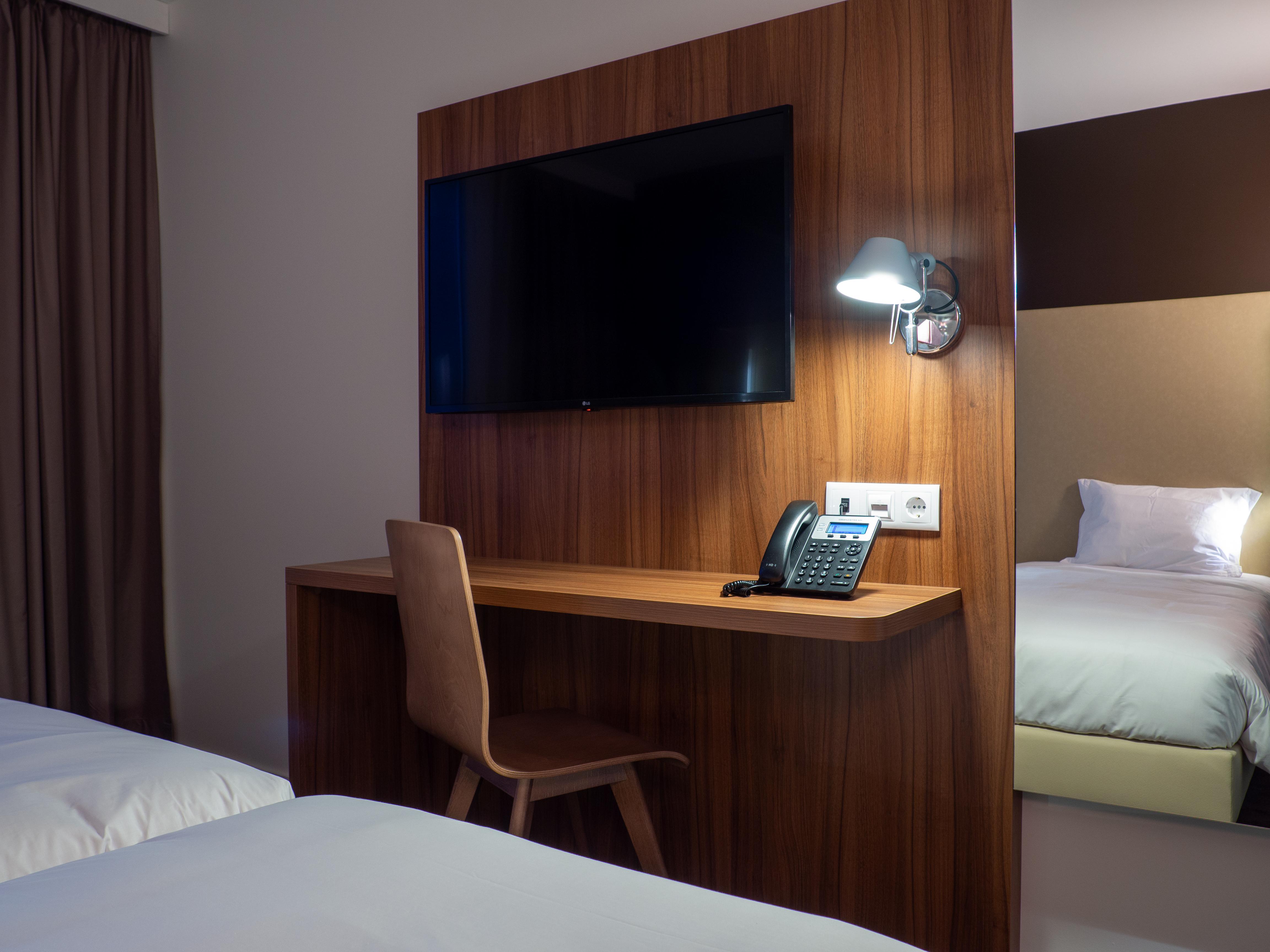Flag Hotel